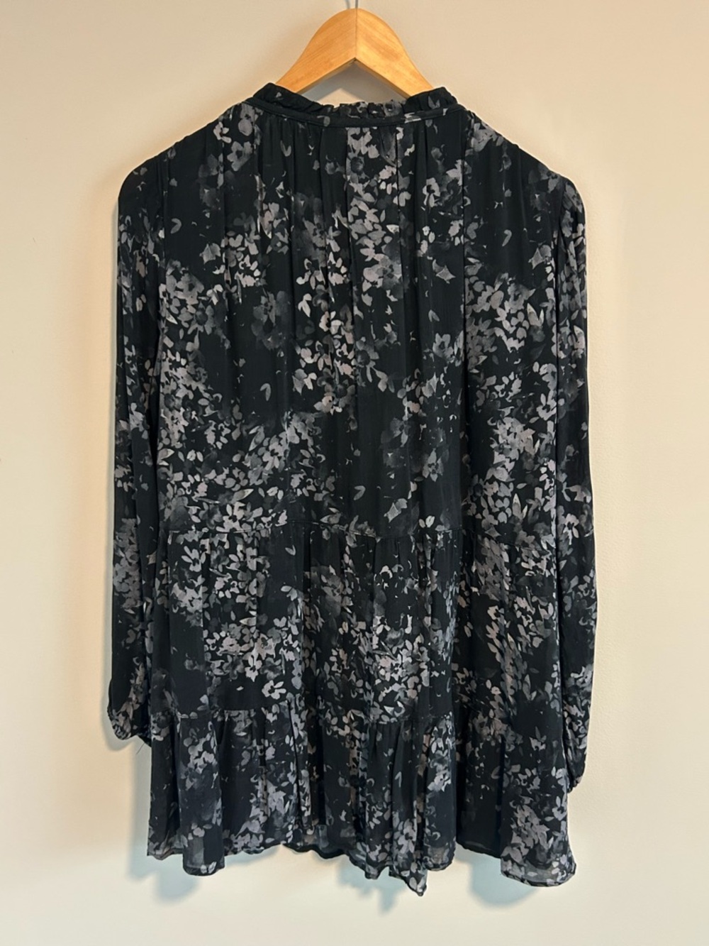 Anthropologie Cloth + Stone Floral Tunic, Size XS - Picture 7 of 7